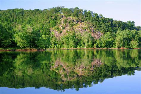 Point Of Rocks Across The Potomac River Photograph by Douglas Taylor