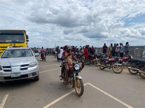 Strike We Re Tired Nans Protests Grounds Benin Ore Expressway