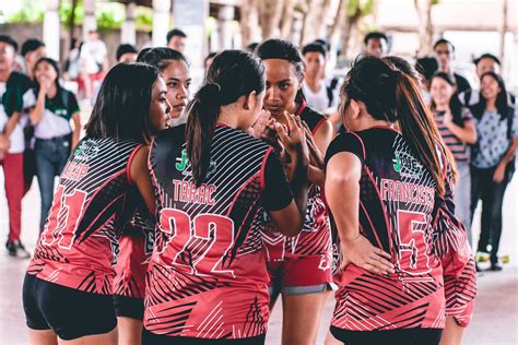 Women's Volleyball Team · Free Stock Photo