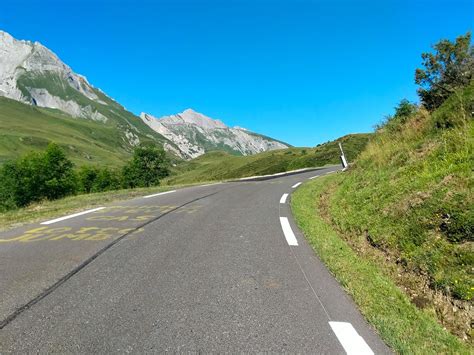 Cols du Soulor et dAubisque en cyclisme par le col des Bordères