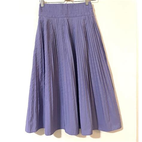 Zara Lavender Pleated Midi Skirt Size Xs Cute Depop