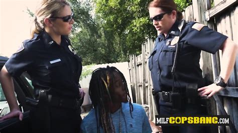 Criminal Thug Is Caught Painting Gang Signs By Milf Cops