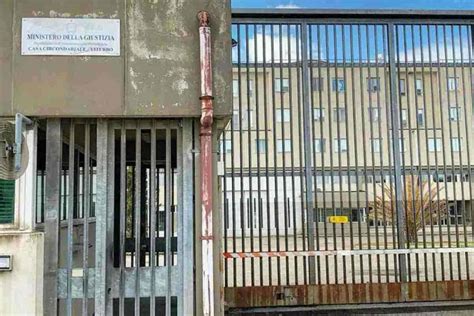 Un Tentativo Di Suicidio Fallito In Carcere Scongiura Un Dramma La