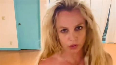 Britney Spears Sparks Concern As She Poses Naked And Teases X Rated