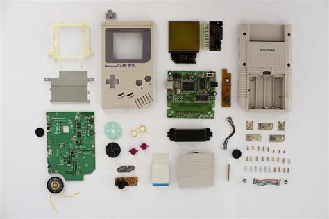 We Tore Down The Original Gameboy By Unmakr Medium