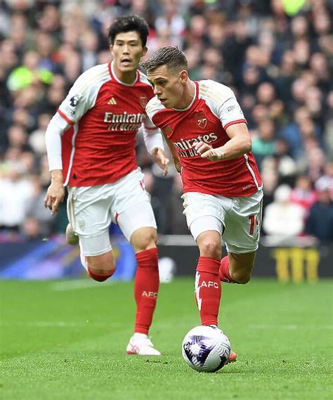 Canvas Print Of Tottenham Hotspur V Arsenal Fc Premier League