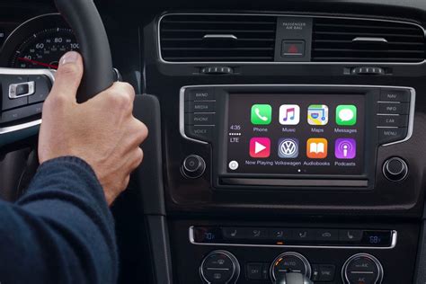 Volkswagen Says Apple Wouldnt Let It Demo Wireless Carplay The Verge