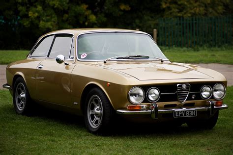 Alfa Romeo 1750 GT Veloce Taken At The Thatcham Classic Ca Flickr