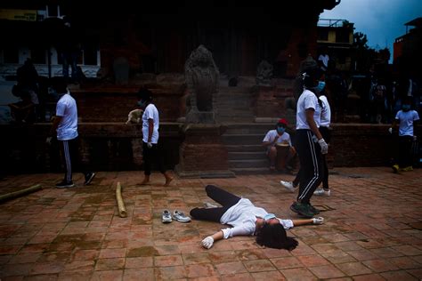 A violent protest, news and daily life in Nepal :: Behance