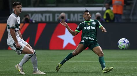 Palmeiras Confia Em Retrospecto Recente Contra O Coritiba Para Superar