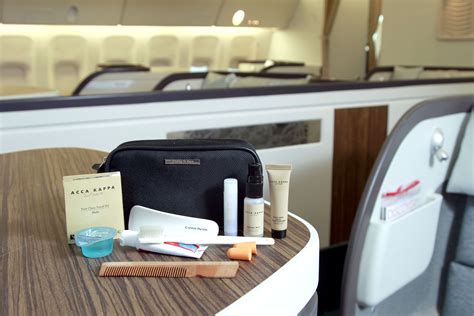 Giveaway: Cathay Pacific First Class Amenity Kit Airline Amenities ...