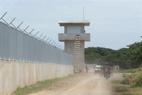 República Dominicana construye una valla inteligente en la frontera con