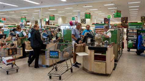 How Publix Grocery Store Got Its Name