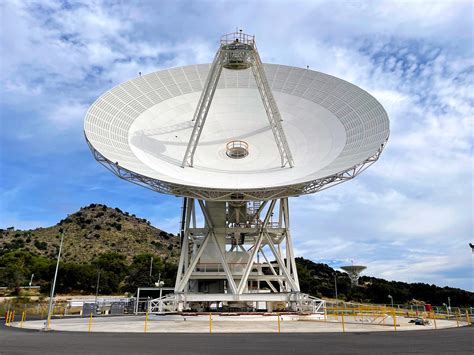 Nasas Interplanetary Switchboard Adds Enormous New Dish To