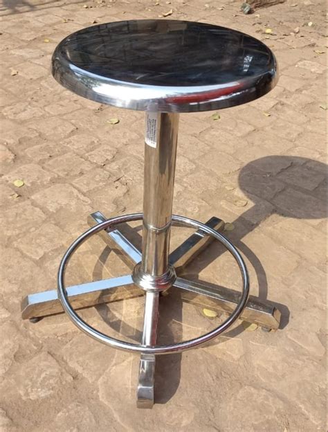 Polished Round Stainless Steel Doctor Stool Size X Feet At Rs