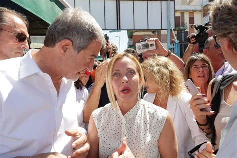 Giorgia Meloni A Messina Gli Avversari Parlano Solo Di Me Non Dei