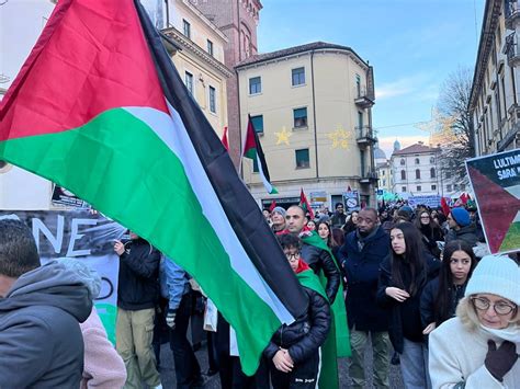 Vicenza Manifestazione Nazionale Contro La Presenza Di Israele Alla