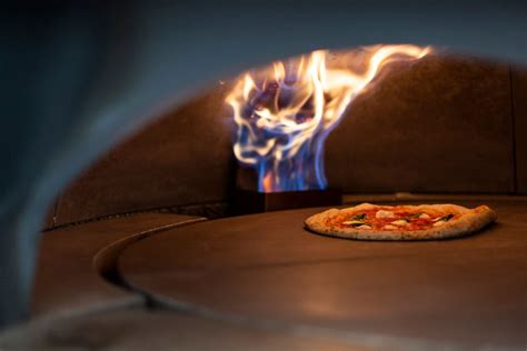 Authentic Naples Style Pizza Fire Dough Flame Fired Pizza Sauble Beach