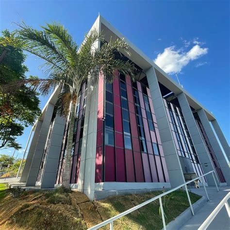 Biblioteca Da Facsete Faculdade Em Sete Lagoas Faculdade Em Minas Gerais