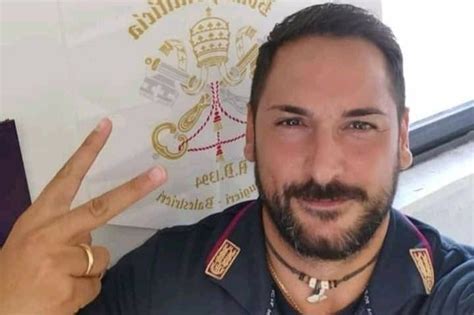 Incidente A Cava De Tirreni Morto Il Poliziotto Michele Avella Aveva