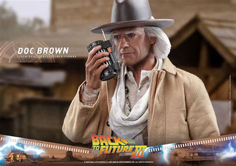 Hot Toys 回到未來 人偶萬事俱全只欠架車 DCFever
