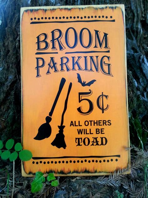 WOODEN HALLOWEEN SIGN Broom Parking Trick Or Treat Oct 31 Etsy