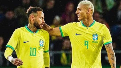 Copa do Mundo 2022 arrogantes são eles atacante sai em defesa de Neymar