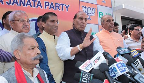 Shri Jagdambika Pal And Shri Raju Srivastava Joining Bjp In The