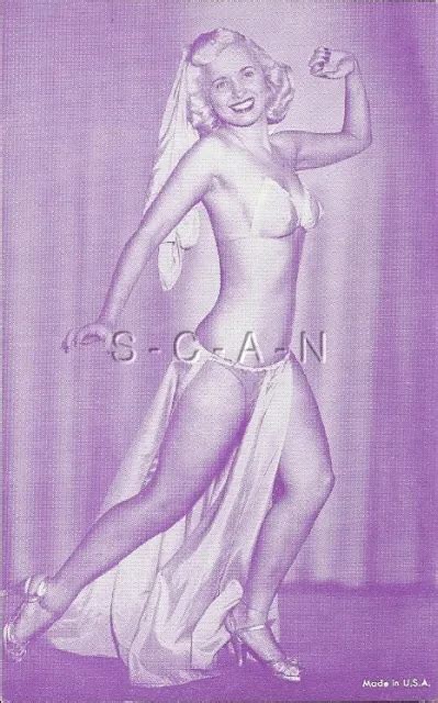 PIN UP SEMI Nude Vendor Arcade Mutoscope Card Beach Bikini Ocean