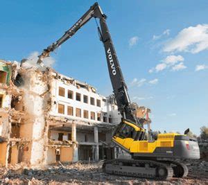 What are the different building demolition techniques?