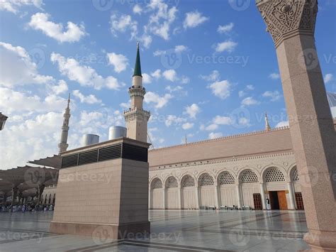 Beautiful Daytime View Of Prophets Mosque Masjid Al Nabawi Medina