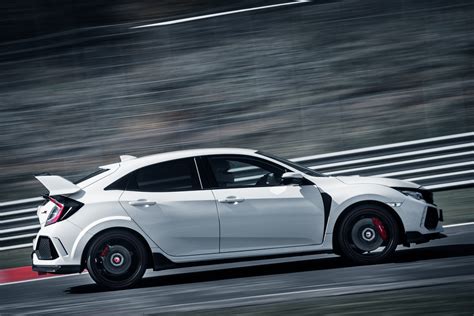 The 2017 Honda Civic Type R Breaks The FWD Nurburgring Record