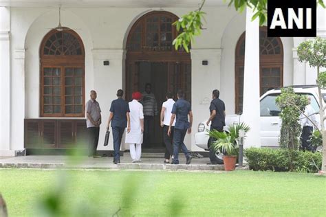 Decision On Next Karnataka Cm Rahul Gandhi Newly Elected Mlas Arrive