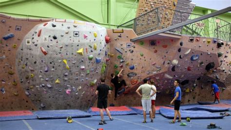 Indoor Climbing Tips and Gear Advice | Switchback Travel