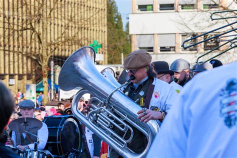 13 02 2024 Krienser Fasnachtsumzug Galli Zunft Kriens Galli Zunft