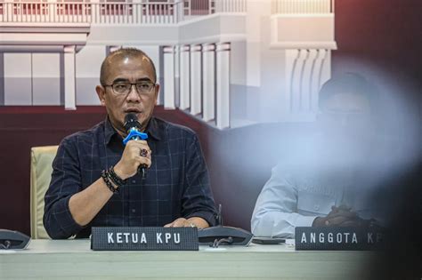 Tindak Lanjut Setelah Putusan Mk Kpu Tak Revisi Pkpu Cuma Surat Dinas