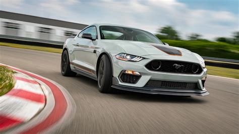 Ford Ford Mustang Mach Llega La Versi N M S Deportiva Y