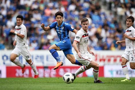 Preview Pohang Steelers Vs Ulsan Hyundai K League United South