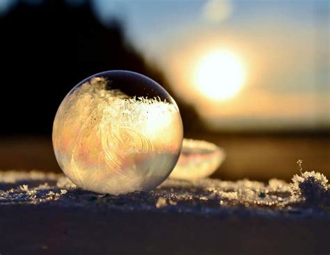 Eight Incredibly Beautiful Natural Ice and Snow Formations