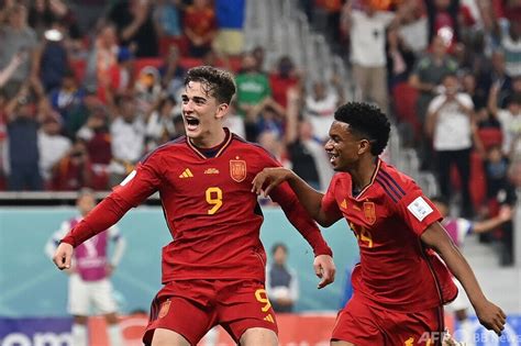 スペイン監督、ガビは「世界屈指のスターに」 18歳でw杯初g 写真1枚 国際ニュース：afpbb News