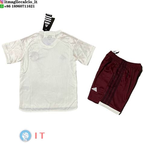 Vendita Maglia Terza Set Completo Uomo Bayern Monaco Poco Prezzo