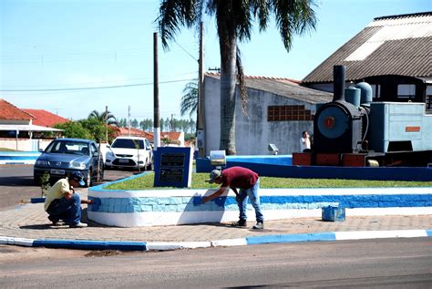 Blog do Ronco Praça em Dourado ganha nova pintura