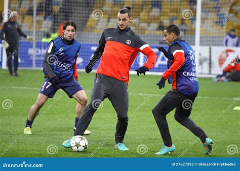 FC Paris Saint-Germain Players Editorial Stock Photo - Image of ...