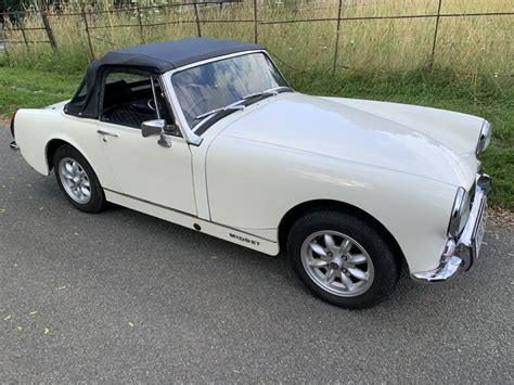 Mg Midget Mkiii Cc In Glacier White Round Wheel Arch Model Mike