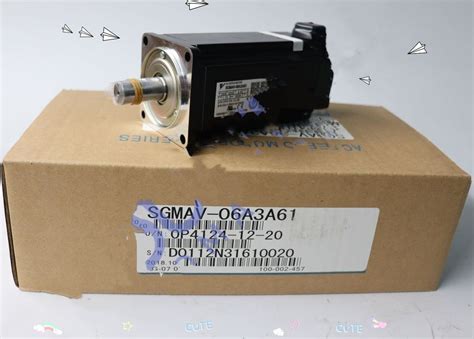 Yaskawa SGMAV 06A3A61 AC SERVO MOTOR 550W 200V 3000RPM 3 8A NEW