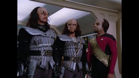 Star Trek Tng Worf Plays Host To A Pair Of Klingon Throwbacks Part