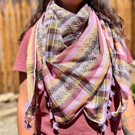 Keffiyeh Made in Palestine in Lavender Fields Style | Handmade Palestine