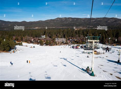 Big bear ski resort mountain hi-res stock photography and images - Alamy