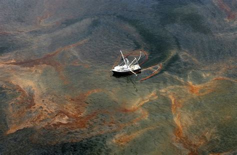 Bp Oil Spill Rippled Through Fabric Of Gulf Coast Economy Witness