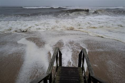 Tropical Storm Henri Is Bringing High Winds Heavy Rain And Flooding